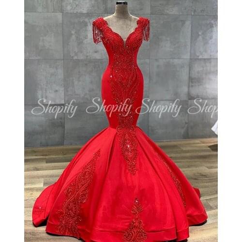 Real Sample Long Red Arabic Ladies Evening Dresses 2020 Elegant V-neck Beaded Lace Lebanon Dubai Satin Formal Party Gowns