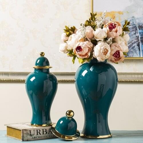 Jingdezhen Ceramic Vase wholesale price beautiful hand paint blue glazed ceramic jars with lids porcelain Ginger temple jar vase