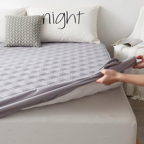 Gray Color Soft Hand Feeling Quilted Mattress Cover Air-Permeable All-inclusive Mattress Protector Cover Not Included Pillowcase
