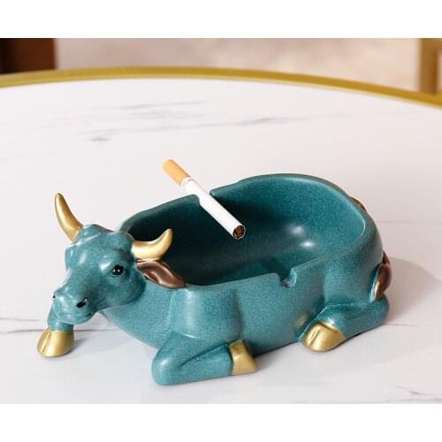Living Room Classic Lying Cow Shape Office Ashtray Desktop Animal Decoration