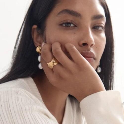 Joolim High End 18K Gold PVD Fashion Double Curved Rings for Women Stainless Steel Jewelry Wholesale