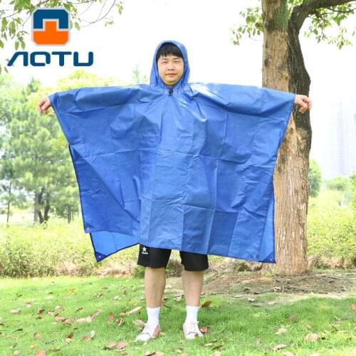 Three in one cycling raincoat outdoor backpack raincoat multifunctional picnic mat mountaineering mat at6927