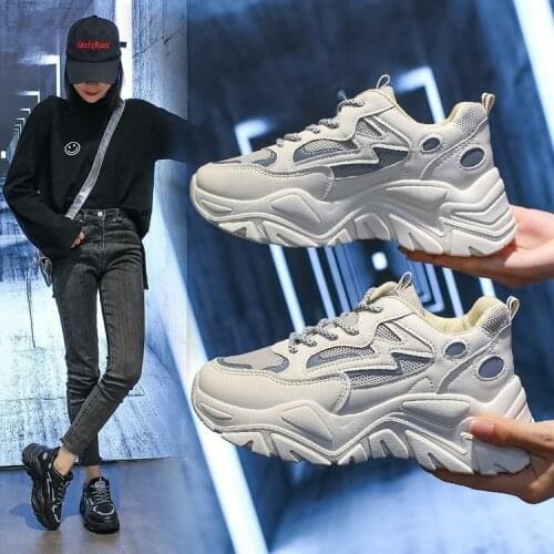 New Womens Casual Shoes Luminous Fashion Shoes Womens Sneakers Zapatos Mujer 2021
