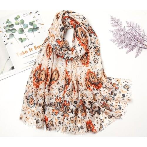 2020 Fashion Floral Tassel Viscose Scarf Women Print Cotton Scarves Shawl Autumn Female Islamic Stole Foulard Muslim Hijab Sjaal