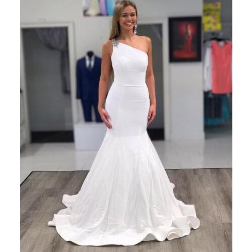 Charming One Shoulder Mermaid Wedding Dresses Backless Sweep Train Crystal Beads Bridal Gowns Custom Made