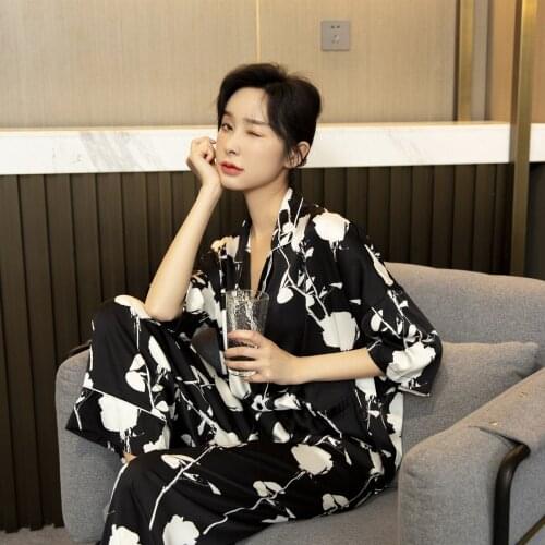 New Womens Pajamas Set Loose Type Sleepwear Floral Print Silk Like Leisure Half Sleeve Home Clothes Nightwear Pyjamas Femme