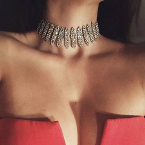 Palisade Shape Fashion Woman Neck chain Chokers Necklaces Shining Full Rhinestone Jewellery Clavicle Sexy Wedding Nightclub Gift
