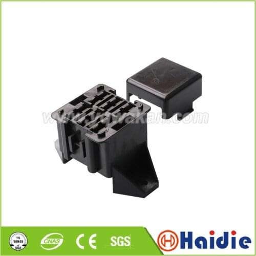 1sets electrical fuse box connectors BX2062 with terminals