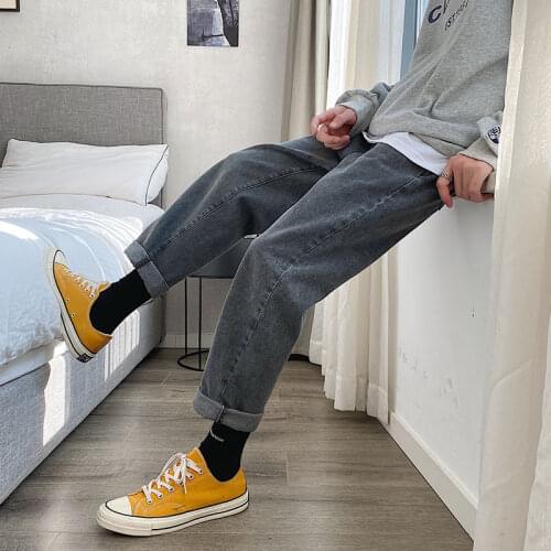 YrightMwrong Straight Jeans For Men