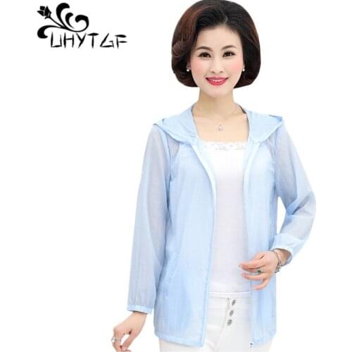 UHYTGF 5XL plus size sun protection clothing long-sleeved hooded breathable summer top female elegant mother loose tops coat 916