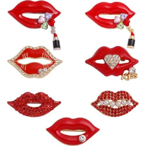 1pcs Red Color Rhinestone Lips Brooches For Women Sexy Mouth Brooch Pin Shining Fashion Jewelry Gift