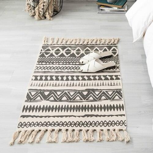 Bohemian Entrance Rug Decorative Cotton Linen Hand Woven Geometric Floor Mat Bedroom Carpet With Tassel