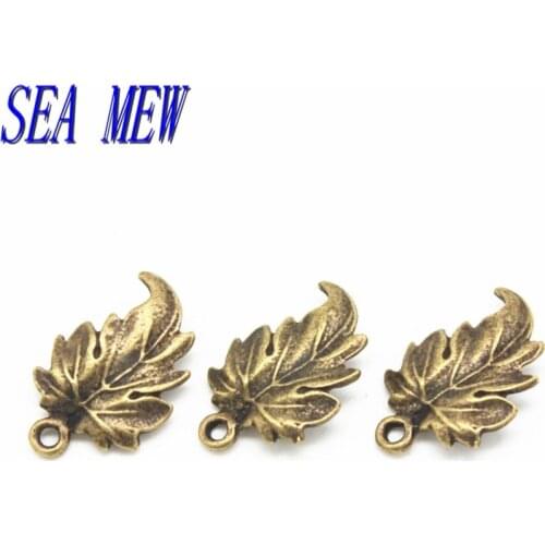 SEA MEW 19*12MM Vintage Style Metal Alloy Maple Leaf Connectors Pendant Antique Bronze/Silver Color DIY Jewelry Accessories