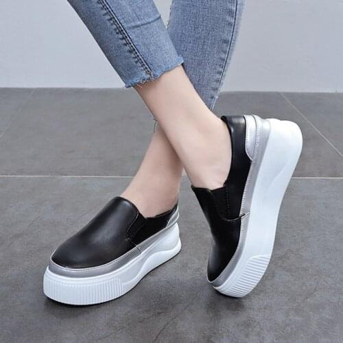 Women Soft Leather Vulcanized Shoes Ladies Elastic Band Platform Loafers Woman Fashion Casual Footwear Female Comfort Shoe 2021