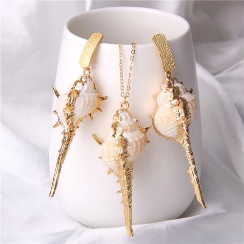 Natural Shell Jewelry Sets Women Necklace Gold Chain Conch Pendant Collar Shells Drop Earrings Women Irregular Dangle Earrings