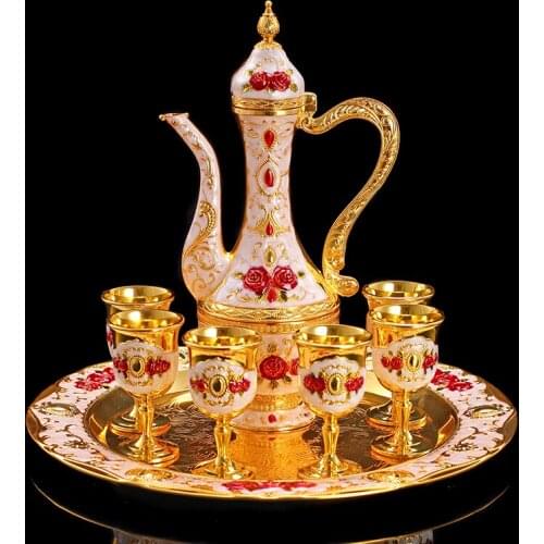 Russian Creative Vodka Wine Brandy Snifters Gold Goblet With Hip Flasks Tray Engraving Shot Glass High Spirits Barware Gift