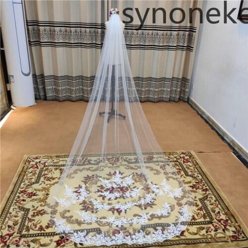 2021 Real Photos Bling Sequins Partial Lace Edge One Layer Cathedral Wedding Veil with Comb Elegant Bridal Veil Velo De Novia