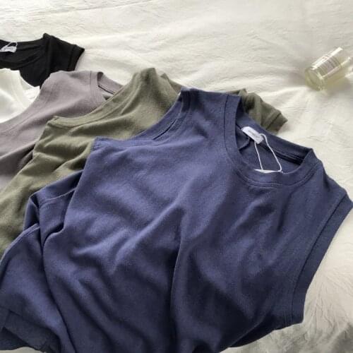 Light and breathable. Versatile, comfortable, loose and thin cotton and hemp round neck sleeveless vest for women 0512