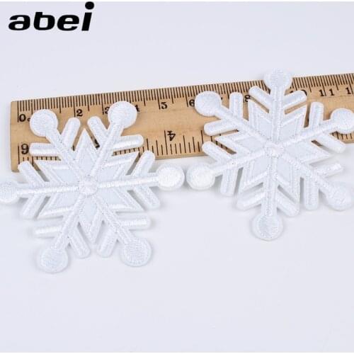 10pcs/lot 65mm Iron On White snowflake Sticker Diy Sewing Costume Trims Iron Jeans Backpack Shoes Hats Coats Patch Diy Patches