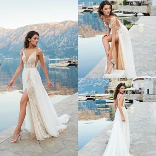 2020 New Boho Wedding Dresses Backless Spaghetti Straps Lace Overskirt Beach Wedding Gowns Customise Side Split robe de mariée