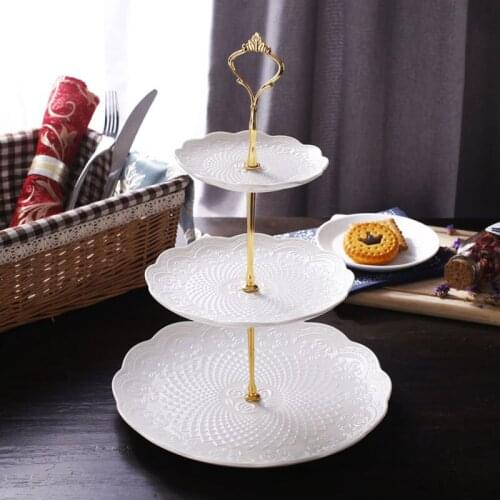 Modern Style Elegant Engraving Bone China Dessert & Fruit Plates Stand (3 Layers) with Rose Pattern for Wedding Party / Buffet