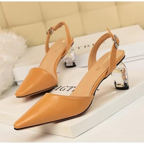 2020 Women 5.5cm High Heels Yellow Sandals Lady Leather Stripper Transparent Block Clear Heels Low Sandles Wedding Bridal Shoes