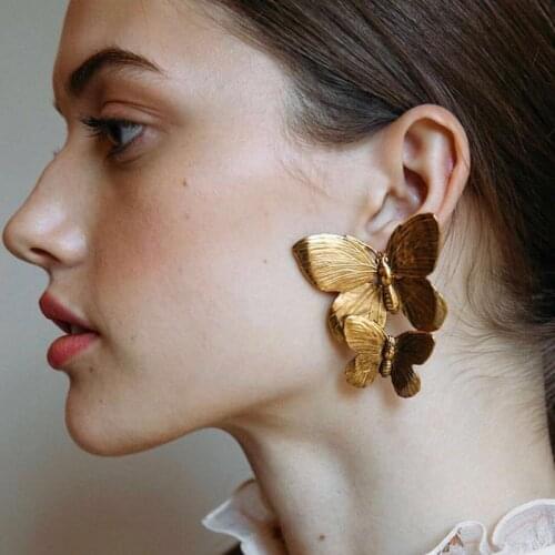 Cool Gold Color Butterfly Stud Earrings For Women Chic European Korean Statement Earrings Femme 2021 Jewelry Top Quality