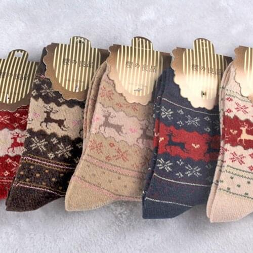 Hot Sale Popular Christmas Deer Design Casual Knit Wool Socks High Quality Warm Winter Mens Women Comfortable Socks Soxs