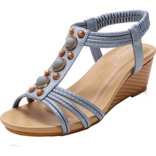 Retro casual fashion Beaded sandals of summer 2020 middle heel versatile Roman shoe lady gladiator sandals shoes for women