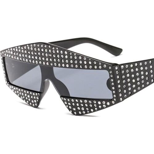 Veshion Catwalk Shows Square Sunglasses Shiny Rhinestone Frame Men Women Brand Glasses Designer Fashion Shades