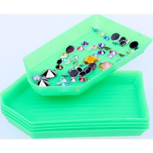 5pcs Plastic Round Or Green Rectangular Rhinestone Tray Tool Acrylic Plate Case Storage Nail Art Diy Rhinestones Tray Container