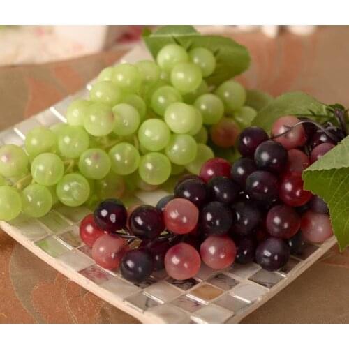 2 String Lifelike Artificial Grapes rain Lifelike Plastic Fake Fruit Home Decoration Vivid Fake Grapes Green