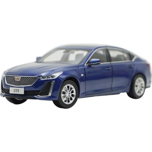 1/18 Alloy die-casting simulation car model SAIC-GM Cadillac 2021 new CT5 adult collection Childrens toys Family display