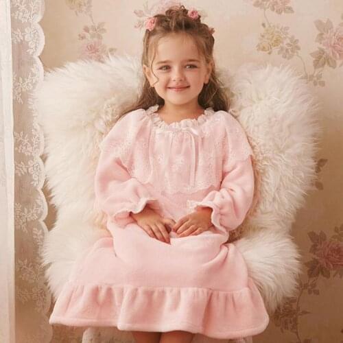 Autumn Winter Warm Bathrobe For Baby Girls Long Sleeve Ruffles Hem Lace Flannel Nightgowns Kids Nightdress Weekend Homewear