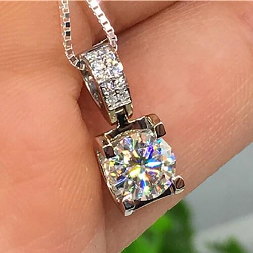 18K White Gold Women Pendants Necklaces Moissanite Diamond 0.5 1 2 3 4 5 Carat Round Wedding Anniversary Engagement Party Gift