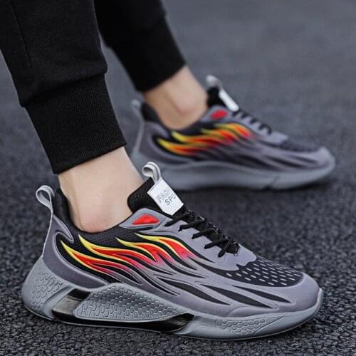 New Arrival Brand Designer Sport Shoes Zapatillas Hombre Lightweight Breathable Sneakers Spring Fashion Tennis Running Shoes Men
