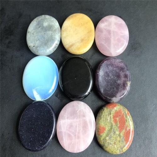 1pcs Natural Chakra Tumbled Stone Quartz Crystal Pocket Thumb Palm stones Crystal Reiki Healing Meditation or As Worry Stones