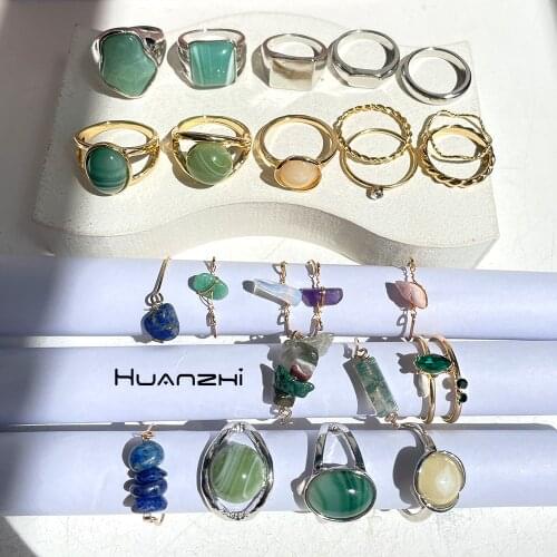 HUANZHI 2021 New Vintage Ring Colorful Irregular Natural Green Stone Yin Yang Smiley Metal Rings Set for Women Party Jewelry