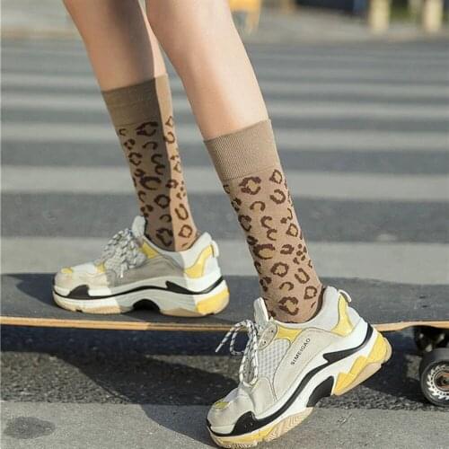 New Women Socks 1 Pair Long Cotton Leopard Color New Fashion Spring Socks Woman Printed Novelty Fashion Lady Socks