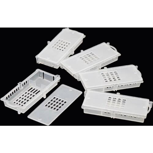 50PCS Bee Transport Cages Plastic King Prisoner Bees Queen Post Room White Apiculture Cage Bees Tools Beekeeping Transport Tools