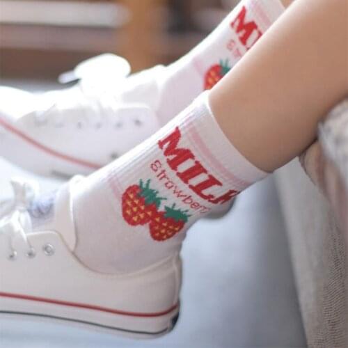 ZZIYEETTM New Arrivals Women Cute Jacquard Strawberry Socks Cute Lolita Cotton Materials Casual Crew Socks for Girls