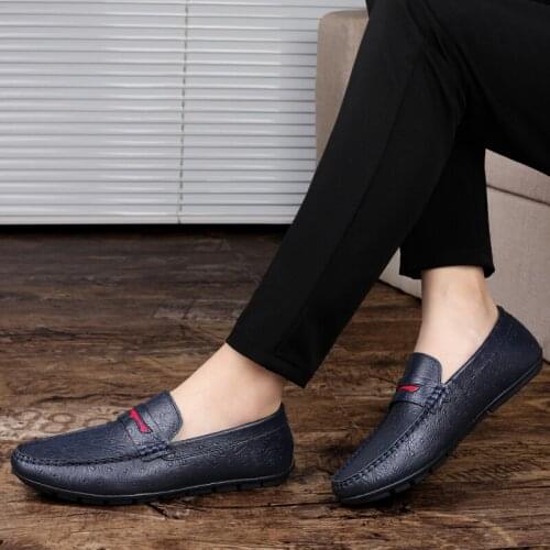 First Layer Leather Men Moccasin Shoes Comfortable Casual Shoes Urban Banquet Trendy Shoes Polka Dot Pattern Shoes Size 37-46