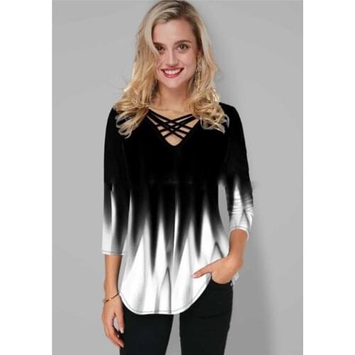 2021 New Spring Autumn Casual Woman Shirts V-Neck Print Three Quarter Shirt Women Fashion Clothing 5XL Plus Size Tops