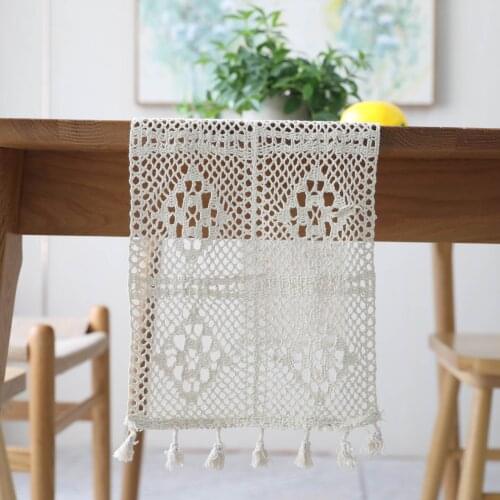 1pcs Lurxury Crochet Lace Embroidered Floral Table Runner with Tassel For Birthday Wedding Christmas Festival Home Party Supplie