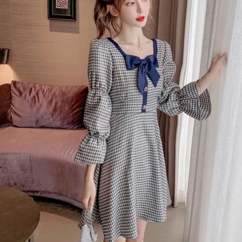 One-piece new women autumn winter french square collar slim slimming twist knitted dress Korean elegant Long sleeve ladies dress