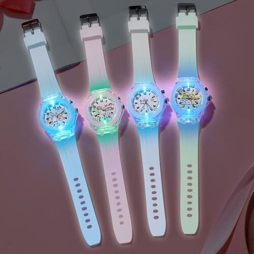 2021 Fashion Cute Childrens Watch with Electronic Colour Light Source Girls Kids Watch Wrist Children Watch And Box Gift Clocks