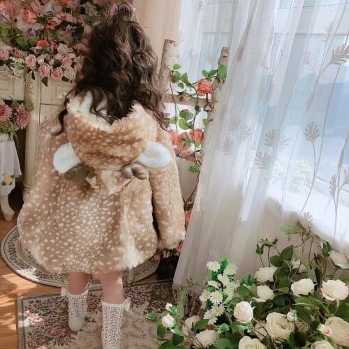 Autumn and Winter Girls Christmas Cloak Fawn cloak Fashion Style Childrens Faux Fur and Velvet Warm Coat Kids Coat CT102