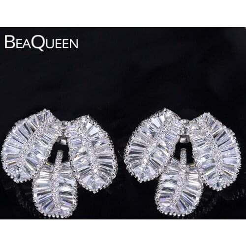 BeaQueen Lovely Ladies Stud Earring Sparkling Cubic Zirconia Leaf Earrings Fashion CZ Crystal Party Jewelry for Women E009