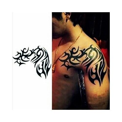 Tatoo shoulder