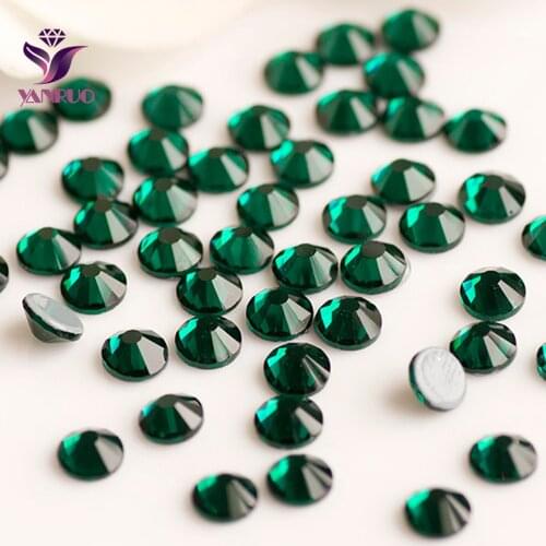 YANRUO 2058HF Strass Hotfix Emerald Rhinestones Heat Iron Crystal Stones Rhinestone Glass button for Clothes Hot Fix Pedrarias